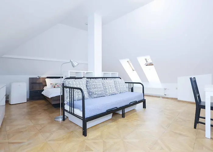 Aparthotel Beethoven 3*